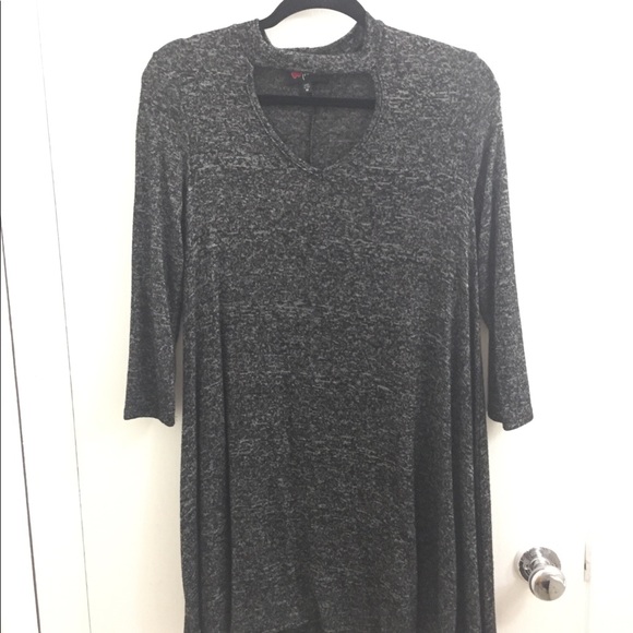 Gray dress! - Picture 2 of 4